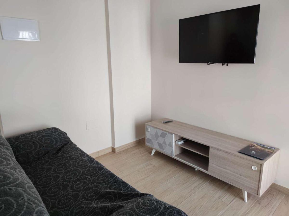 Apartamento Estels 람폴라 외부 사진